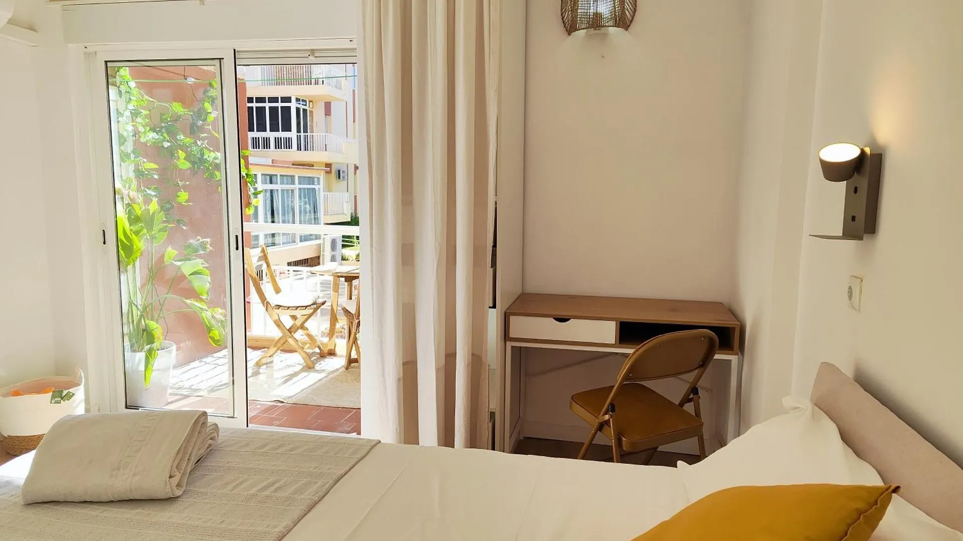Pretty Studio With A Sea View Agata location